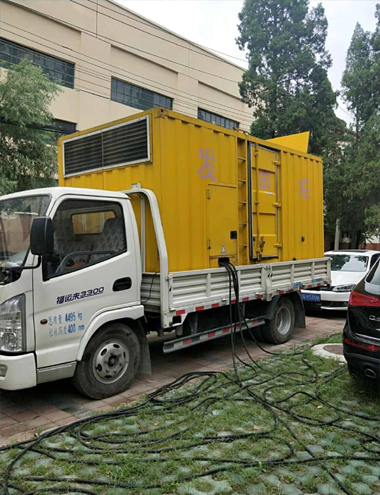 青龙发电车出租-柴油发电机组排烟系统设计要求及其考虑因素