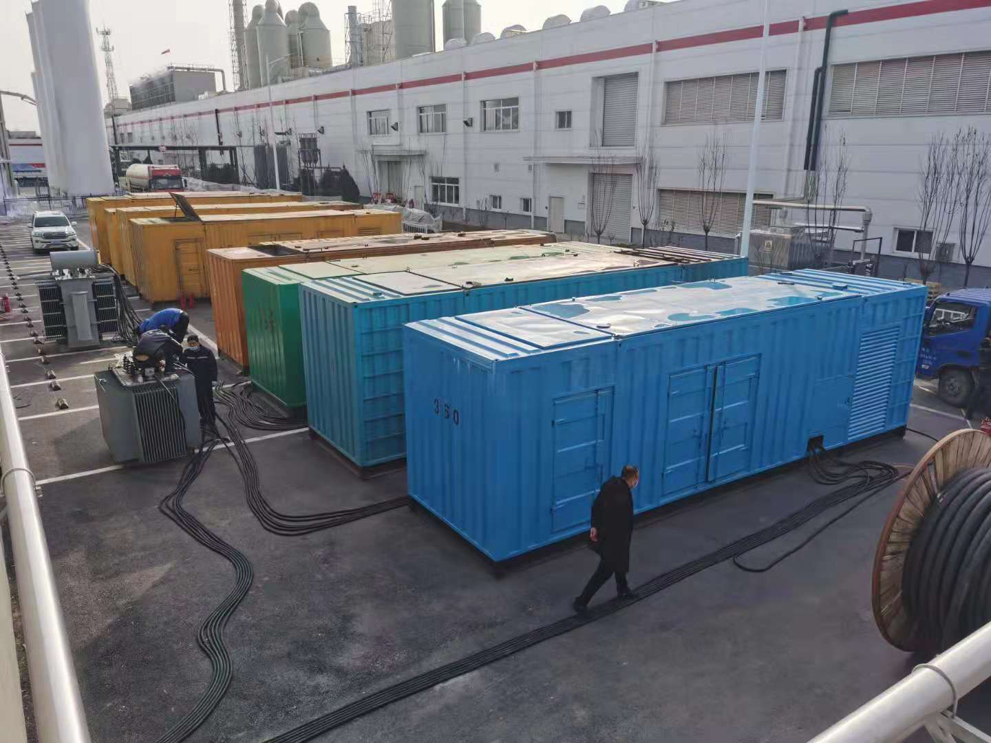 青龙发电机出租-两相发电机与三相发电机有何区别?
