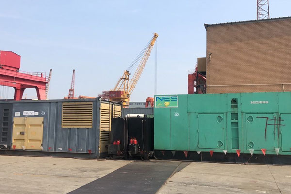 青龙发电机出租空气滤清器的清洁频率是多少？