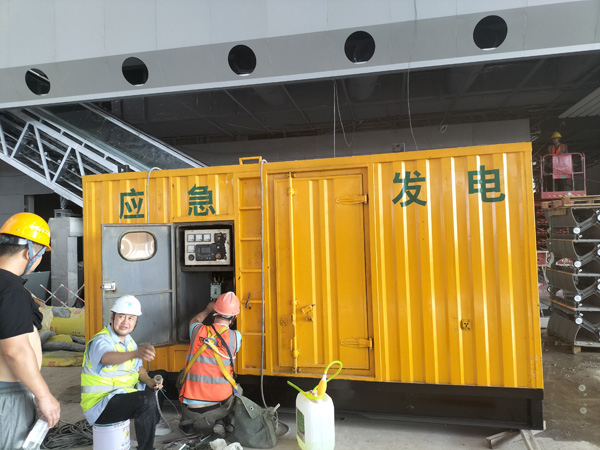 青龙怎样判断空气滤清器是否需要更换？